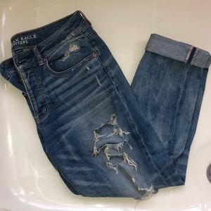 American Eagle Highwaisted Tomgirl Ripped Jeans